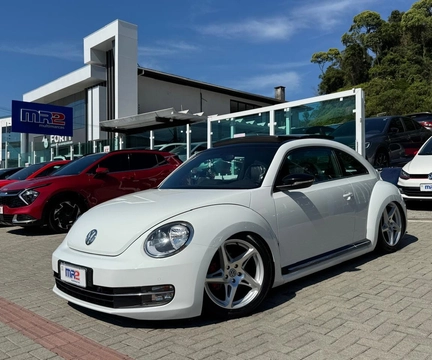 Volkswagen Fusca 2.0 TSI 16V Aut. 2014 Branco — foto 1 de 3