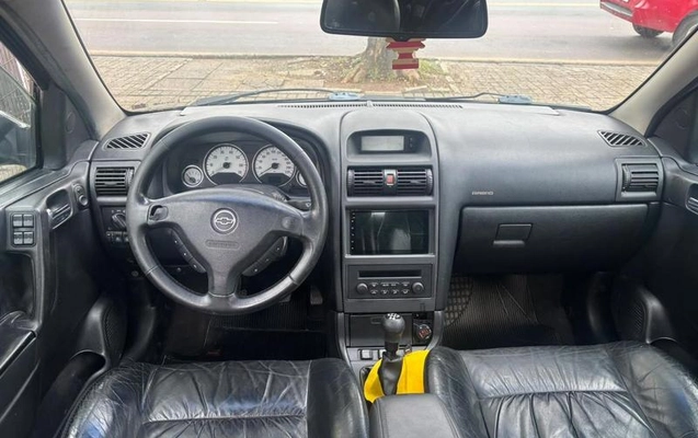 imagem-https://www.socarrao.com.br/sc-vehicle-images-prod/4279014/1791207318532-8542814_3_B_7d0e445dcd.jpeg