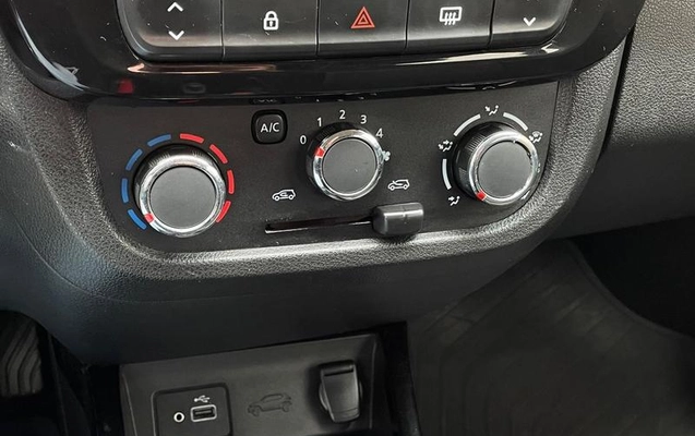 imagem-https://www.socarrao.com.br/sc-vehicle-images-prod/4279032/1791207446970-8536327_8_B_fb200cdca4.jpeg