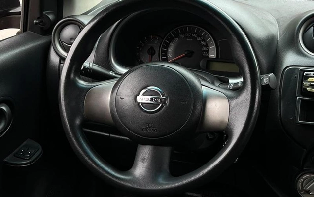 imagem-https://www.socarrao.com.br/sc-vehicle-images-prod/4279109/1792520327467-8542007_9_B_e2b70d268f.jpeg