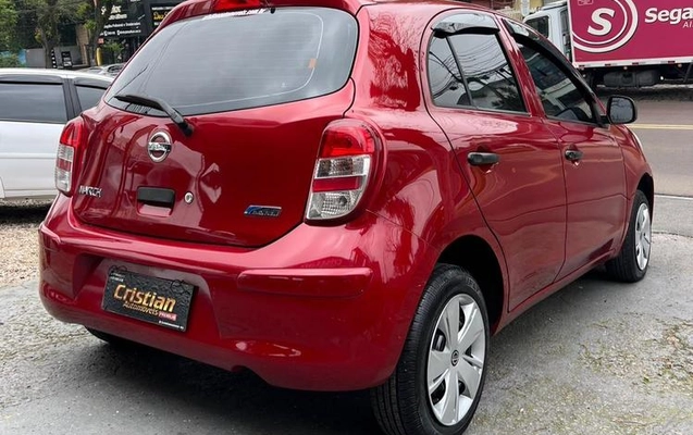 imagem-https://www.socarrao.com.br/sc-vehicle-images-prod/4279109/1792520327468-8542007_13_B_793f912878.jpeg