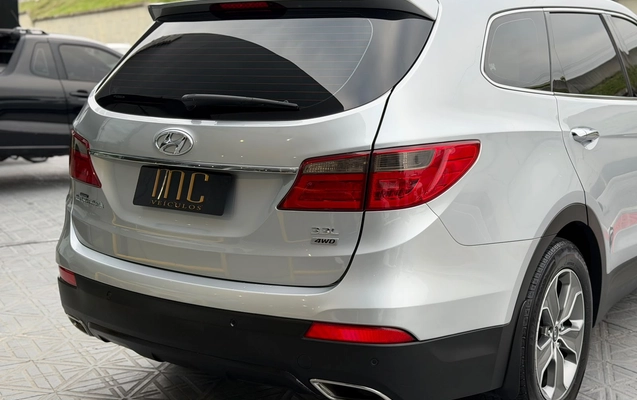 imagem-https://www.socarrao.com.br/sc-vehicle-images-prod/4279113/1791207865156-003_2b4a39f12f50a895f3a693e49c935068.jpg