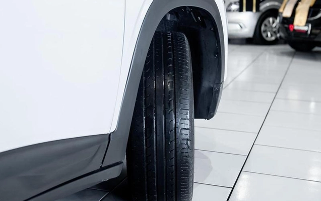 imagem-https://www.socarrao.com.br/sc-vehicle-images-prod/4279118/1791207945077-8537504_16_B_07314c2e5a.jpeg