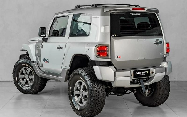imagem-https://www.socarrao.com.br/sc-vehicle-images-prod/4279119/1791207972940-8542534_2_B_353e027995.jpeg