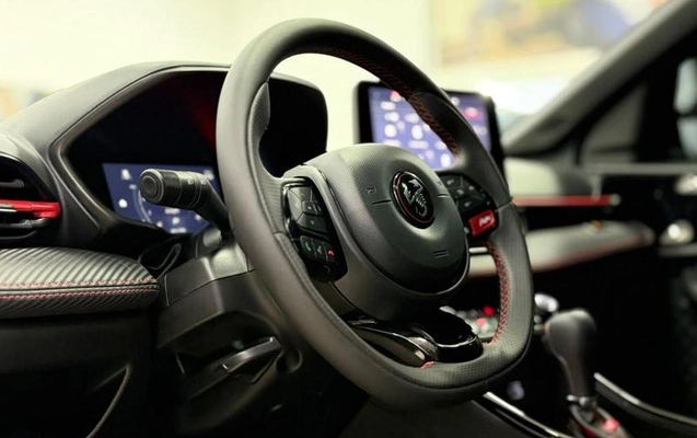 imagem-https://www.socarrao.com.br/sc-vehicle-images-prod/4279193/1791573725143-8542768_6_B_3b93e29f75.jpeg