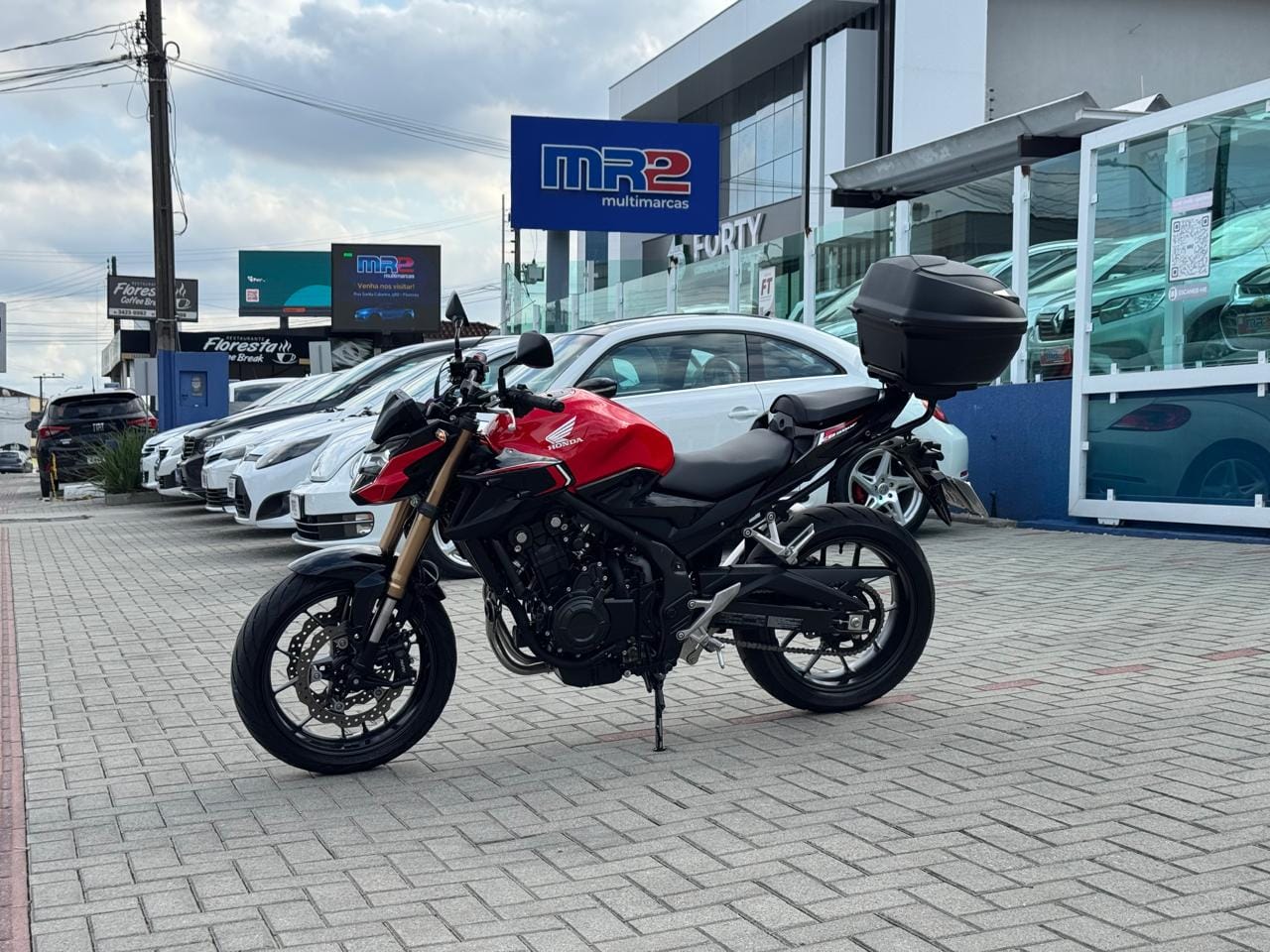 Honda CB 500F 2024 Vermelho — foto 1 de 3