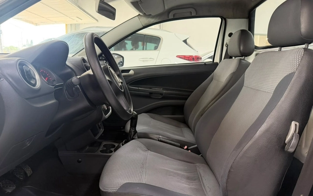 imagem-https://www.socarrao.com.br/sc-vehicle-images-prod/4279206/1791208544961-V2hhdHNBcHAgSW1hZ2UgMjAyNi0xMC0wNSBhdCAxMC40NS40Ny5qcGVn.jpeg