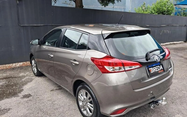 imagem-https://www.socarrao.com.br/sc-vehicle-images-prod/4279216/1791387915624-8539896_0_B_b585132525.jpeg