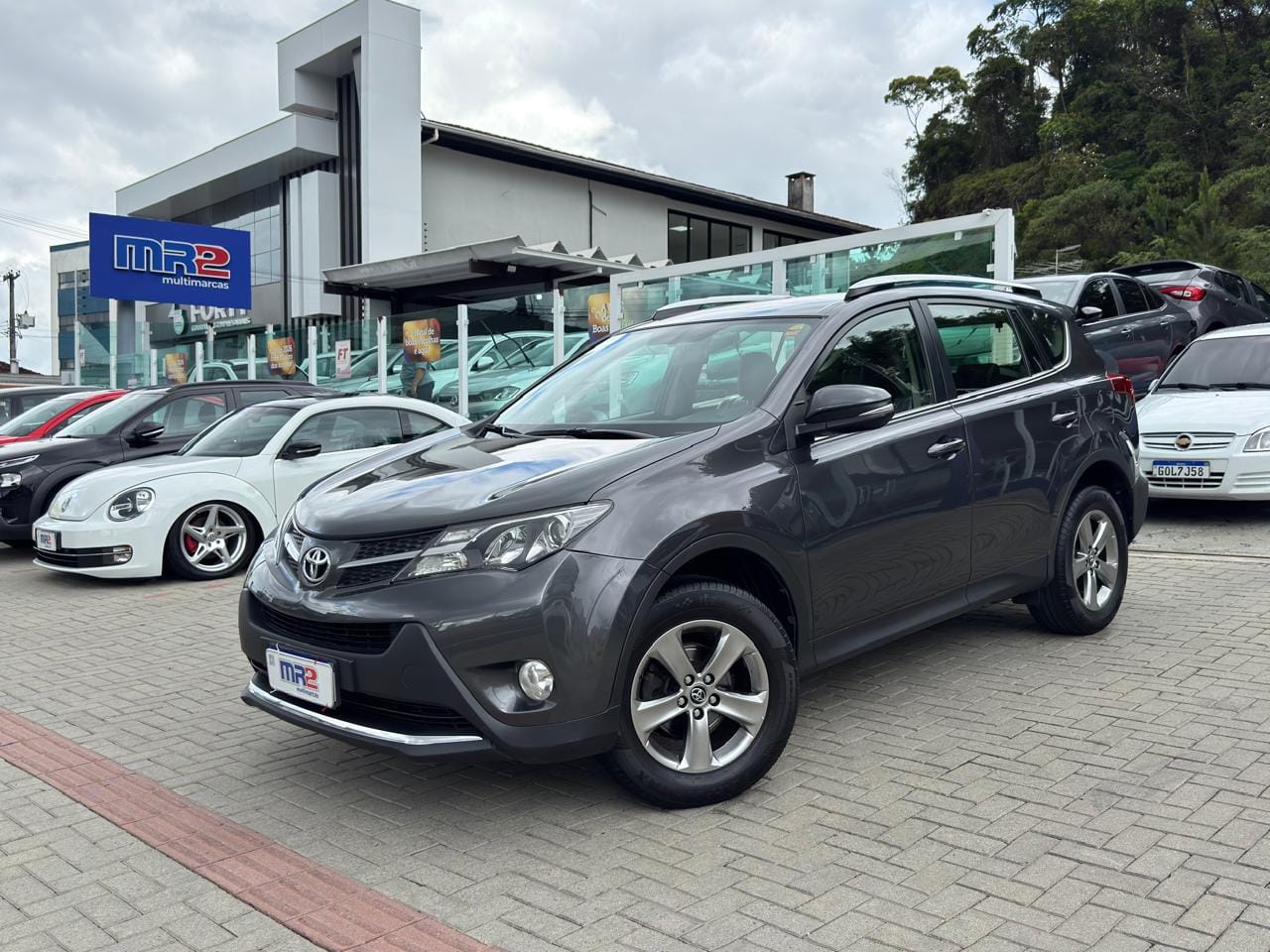 Toyota RAV4 2.0 4x2 16V Aut. 2015 Cinza — foto 1 de 3