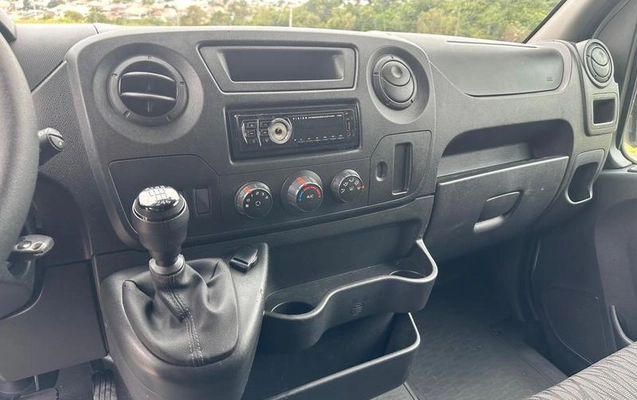 imagem-https://www.socarrao.com.br/sc-vehicle-images-prod/4279325/1791209457625-8524734_13_B_c4fe78b38e.jpeg