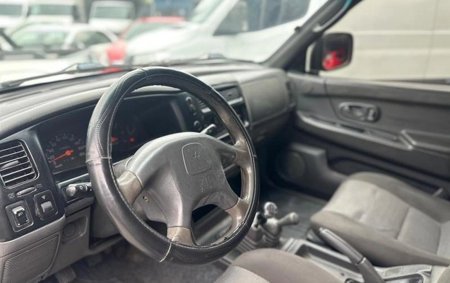 imagem-https://www.socarrao.com.br/sc-vehicle-images-prod/4279338/1791209533932-8466806_8_B_1583080566.jpeg