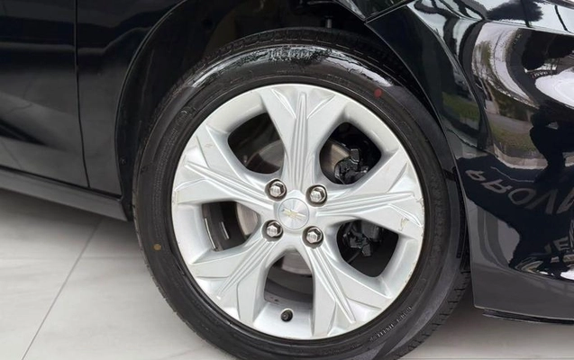 imagem-https://www.socarrao.com.br/sc-vehicle-images-prod/4279361/1791553571594-8515780_0_B_750bcba69d.jpeg