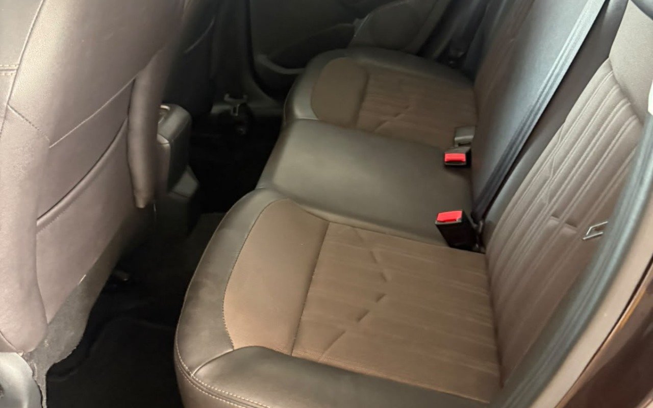 imagem-https://www.socarrao.com.br/sc-vehicle-images-prod/4279365/1791209655553-V2hhdHNBcHAgSW1hZ2UgMjAyNi0wOS0zMCBhdCAxMS4wOC41MS5qcGVn.jpeg