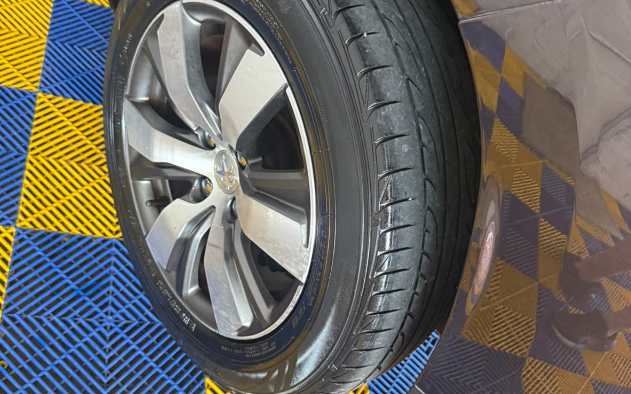 imagem-https://www.socarrao.com.br/sc-vehicle-images-prod/4279365/1791209655623-V2hhdHNBcHAgSW1hZ2UgMjAyNi0wOS0zMCBhdCAxMS4wOC41MSAoMSkuanBlZw.jpeg
