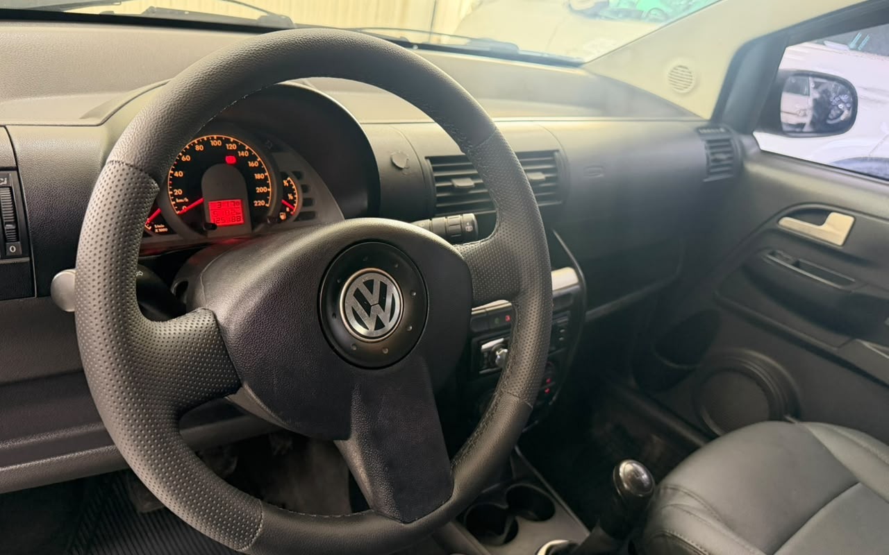 imagem-https://www.socarrao.com.br/sc-vehicle-images-prod/4279394/1791209793785-V2hhdHNBcHAgSW1hZ2UgMjAyNi0xMC0wNSBhdCAxMS4wMy4wNy5qcGVn.jpeg