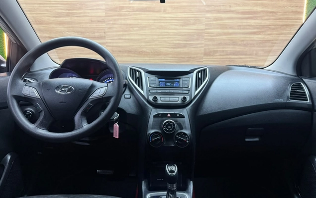 imagem-https://www.socarrao.com.br/sc-vehicle-images-prod/4279507/1791210094736-VqbwV4l10TYi5RGwiv8lL0pZvGuHtlqn.jpg