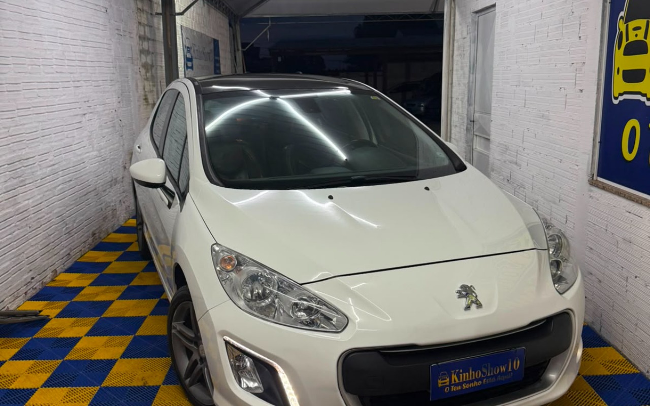 Peugeot 308 2015 Branco — foto 1 de 3