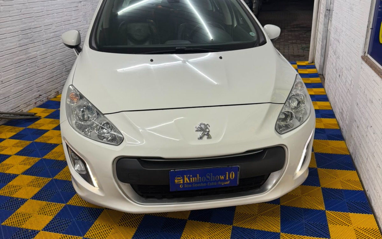 imagem-https://www.socarrao.com.br/sc-vehicle-images-prod/4279513/1791210167190-ODUyYzYyODgtNGFjYy00NjRlLWEwYmQtYTY5ZDEzOTEzZGY1LmpmaWY.jfif