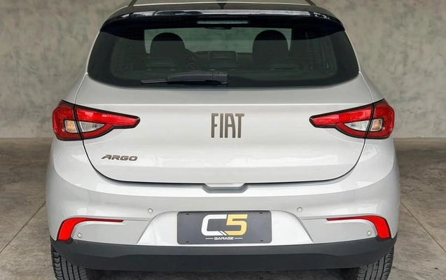 imagem-https://www.socarrao.com.br/sc-vehicle-images-prod/4279525/1791210460949-8540684_5_B_24e2d1ebe8.jpeg