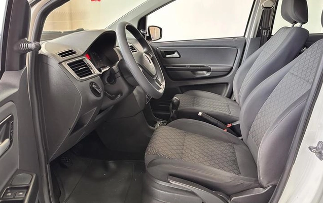 imagem-https://www.socarrao.com.br/sc-vehicle-images-prod/4279557/1792150618136-8171117_0_B_5eebd6ab0a.jpeg