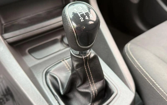 imagem-https://www.socarrao.com.br/sc-vehicle-images-prod/4279575/1791216978481-8542900_7_B_d5480f934c.jpeg
