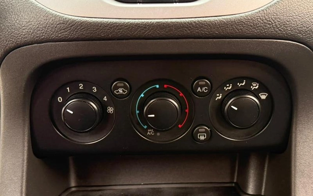 imagem-https://www.socarrao.com.br/sc-vehicle-images-prod/4279575/1791216978489-8542900_2_B_bf841f00c7.jpeg