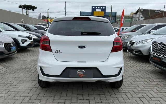 imagem-https://www.socarrao.com.br/sc-vehicle-images-prod/4279575/1791216978493-8542900_10_B_bdd87f88e7.jpeg