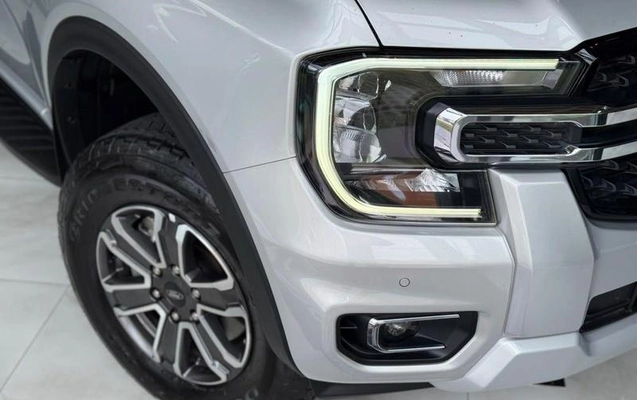 imagem-https://www.socarrao.com.br/sc-vehicle-images-prod/4279586/1791377455282-8540449_0_B_37e90a64b6.jpeg