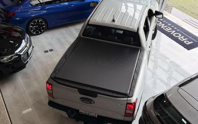 imagem-https://www.socarrao.com.br/sc-vehicle-images-prod/4279586/1791377455289-8540449_13_B_f73ea39b9d.jpeg