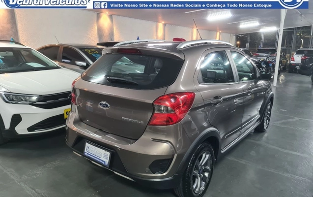 imagem-https://www.socarrao.com.br/sc-vehicle-images-prod/4279629/1791486230434-gb-7f8fc37.jpg