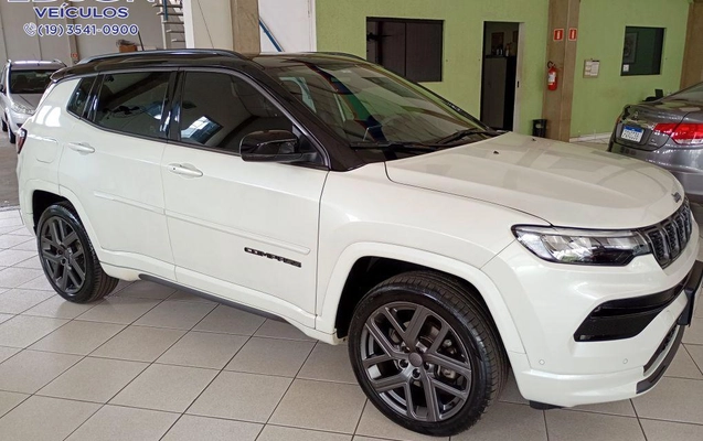 imagem-https://www.socarrao.com.br/sc-vehicle-images-prod/4279644/1791211049032-1238552.jpg