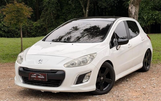 imagem-https://www.socarrao.com.br/sc-vehicle-images-prod/4279726/1791213952333-8543216_5_B_175b064319.jpeg