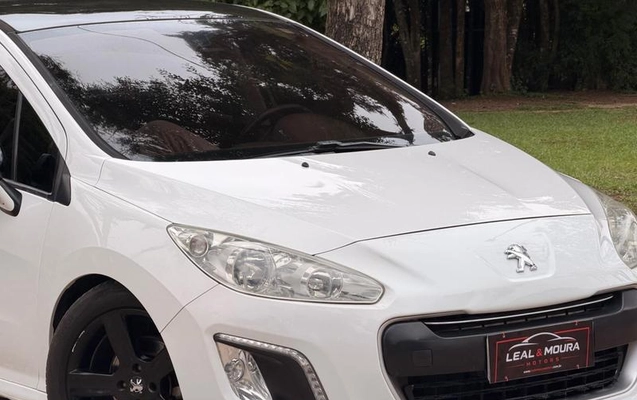 imagem-https://www.socarrao.com.br/sc-vehicle-images-prod/4279726/1791213952345-8543216_8_B_39431ae96b.jpeg