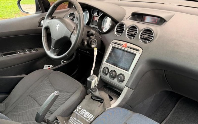 imagem-https://www.socarrao.com.br/sc-vehicle-images-prod/4279726/1791213952366-8543216_24_B_81680410fb.jpeg
