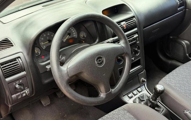 imagem-https://www.socarrao.com.br/sc-vehicle-images-prod/4279738/1791213668247-8532734_14_B_0620476bb7.jpeg
