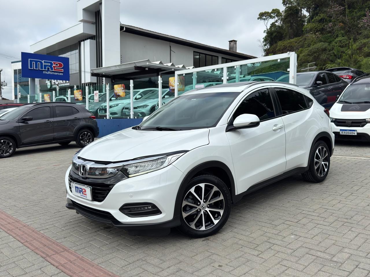 Honda HR-V Touring 1.5 Flex TB 16V 5p Aut. na cor Branco em Joinville / SC - 42798