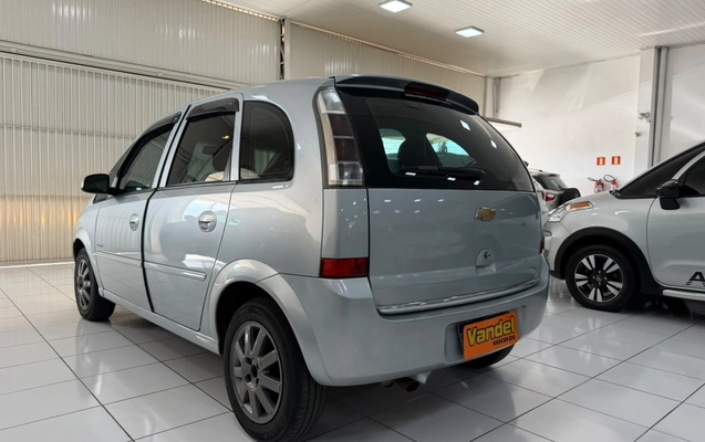 imagem-https://www.socarrao.com.br/sc-vehicle-images-prod/4279947/1791212564287-V2hhdHNBcHAgSW1hZ2UgMjAyNi0xMC0wNSBhdCAxMS41MS40Ny5qcGVn.jpeg