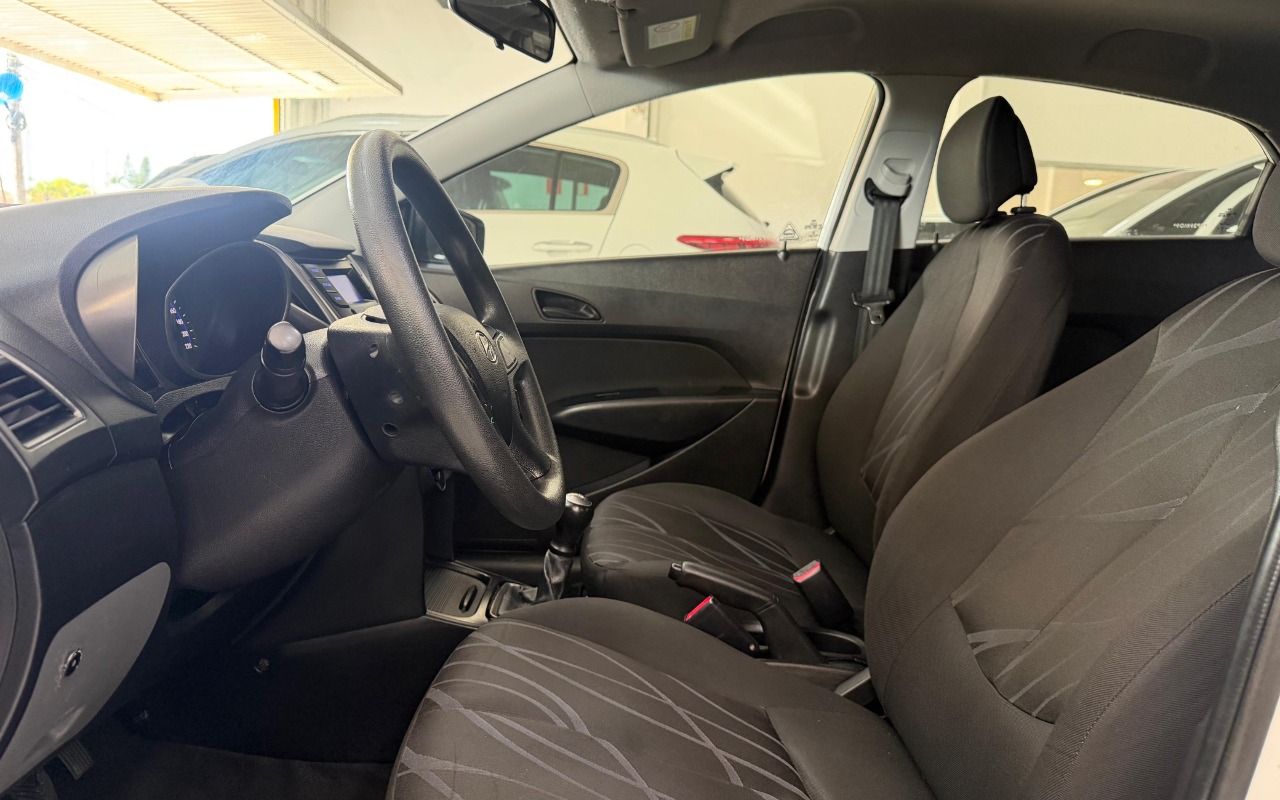 imagem-https://www.socarrao.com.br/sc-vehicle-images-prod/4280076/1791213514971-V2hhdHNBcHAgSW1hZ2UgMjAyNi0xMC0wNSBhdCAxMi4wOC41NyAoOSkuanBlZw.jpeg