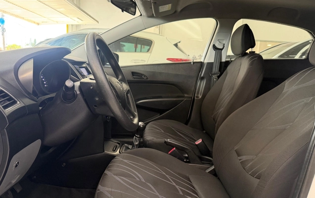 imagem-https://www.socarrao.com.br/sc-vehicle-images-prod/4280076/1791213514971-V2hhdHNBcHAgSW1hZ2UgMjAyNi0xMC0wNSBhdCAxMi4wOC41NyAoOSkuanBlZw.jpeg