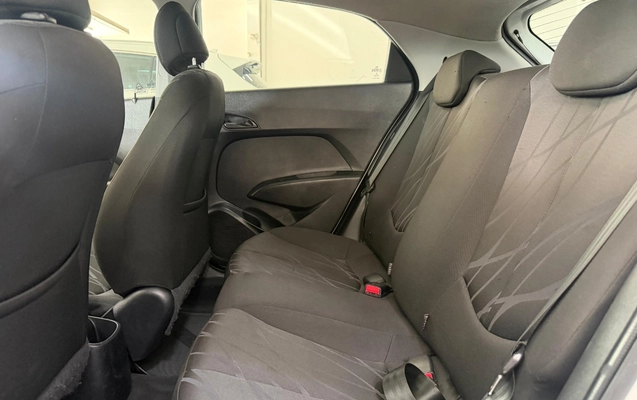 imagem-https://www.socarrao.com.br/sc-vehicle-images-prod/4280076/1791213515030-V2hhdHNBcHAgSW1hZ2UgMjAyNi0xMC0wNSBhdCAxMi4wOC41NyAoNSkuanBlZw.jpeg