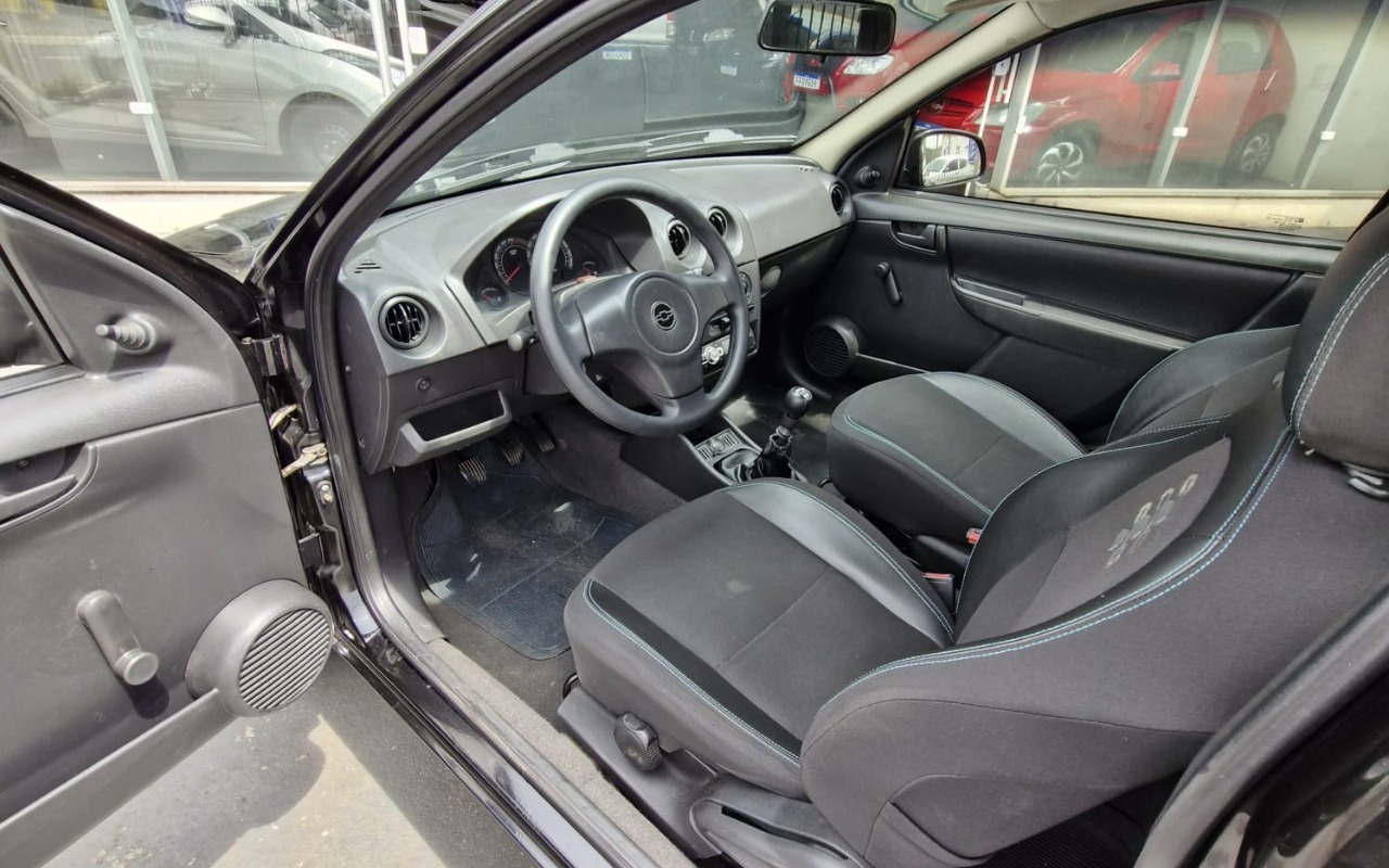 imagem-https://www.socarrao.com.br/sc-vehicle-images-prod/4280168/1791214198800-MjEuanBlZw.jpeg