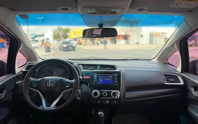 imagem-https://www.socarrao.com.br/sc-vehicle-images-prod/4280203/1791214426267-8543512_0_B_1d8525d39d.jpeg