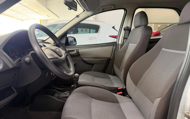 imagem-https://www.socarrao.com.br/sc-vehicle-images-prod/4280206/1791214444407-V2hhdHNBcHAgSW1hZ2UgMjAyNi0xMC0wNSBhdCAxMi4yMy40OC5qcGVn.jpeg