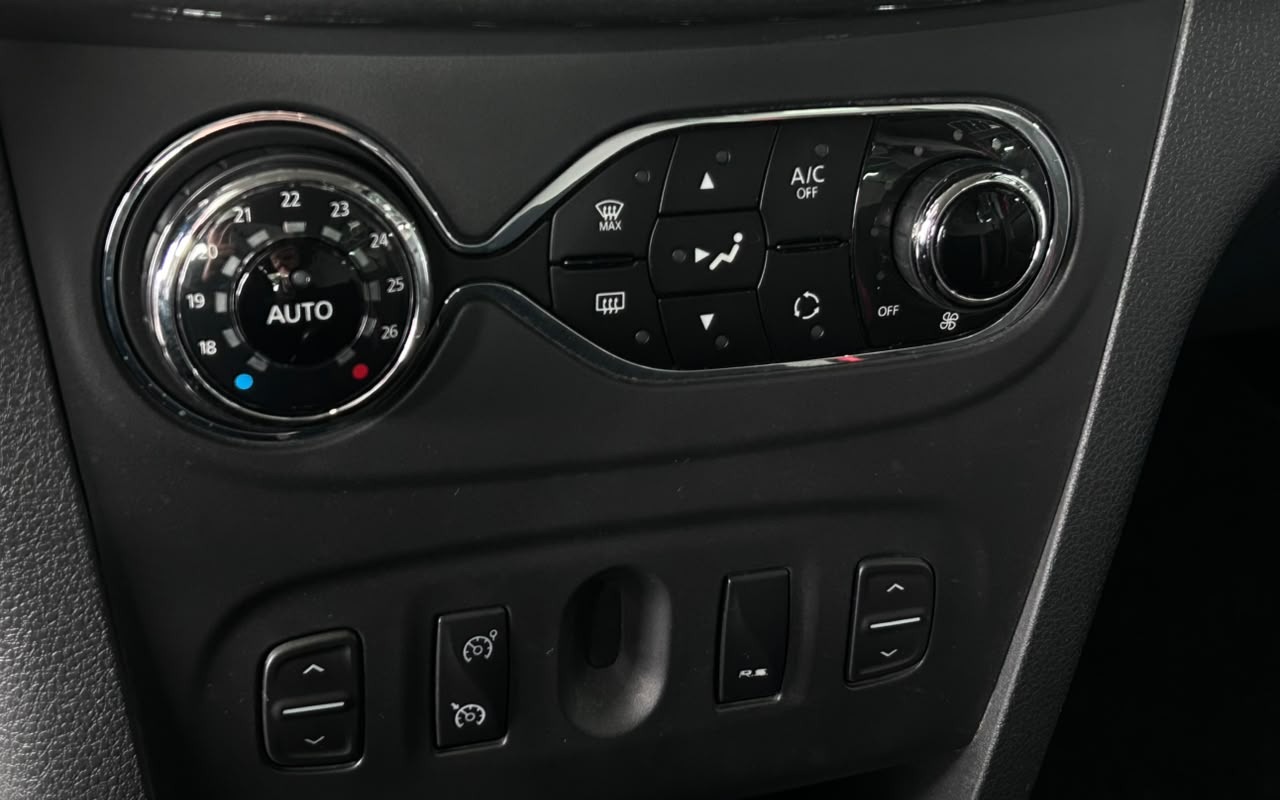 imagem-https://www.socarrao.com.br/sc-vehicle-images-prod/4280249/1791214775849-V2hhdHNBcHAgSW1hZ2UgMjAyNi0xMC0wNSBhdCAxMi4xMS41MS5qcGVn.jpeg