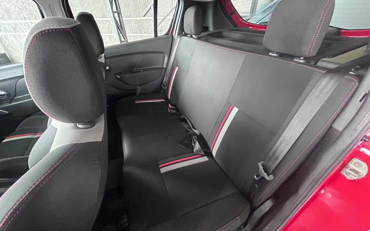 imagem-https://www.socarrao.com.br/sc-vehicle-images-prod/4280249/1791214776199-V2hhdHNBcHAgSW1hZ2UgMjAyNi0xMC0wNSBhdCAxMi4xMS40My5qcGVn.jpeg