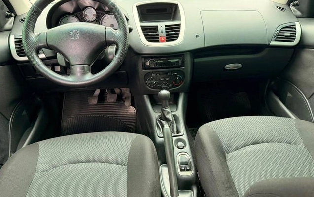 imagem-https://www.socarrao.com.br/sc-vehicle-images-prod/4280305/1791384539502-8540944_2_B_4e47f4c64b.jpeg