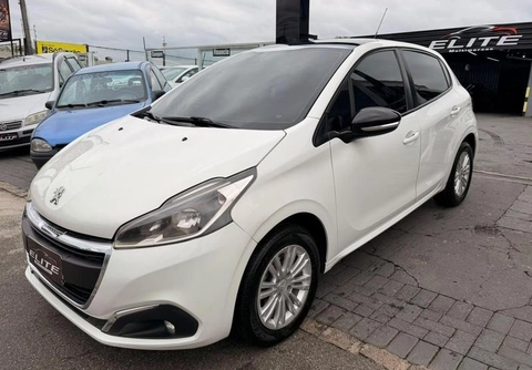 Peugeot 208 2017 Branco — foto 1 de 3