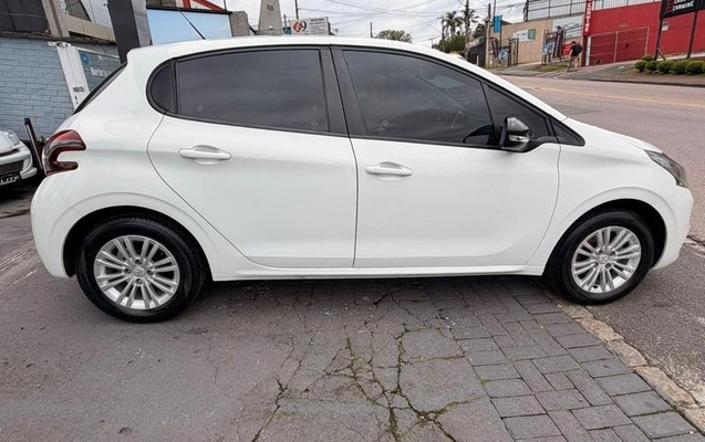imagem-https://www.socarrao.com.br/sc-vehicle-images-prod/4280317/1791472748321-8541629_9_B_ea9e884ecd.jpeg