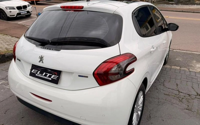 imagem-https://www.socarrao.com.br/sc-vehicle-images-prod/4280317/1791472748325-8541629_6_B_55f2d4960b.jpeg