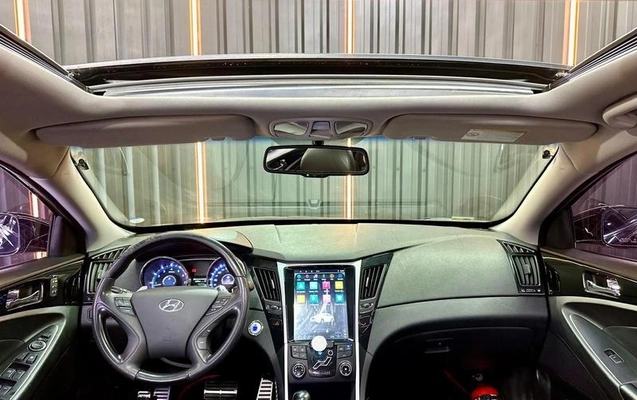 imagem-https://www.socarrao.com.br/sc-vehicle-images-prod/4280335/1791405785013-8543617_4_B_5594ec192a.jpeg